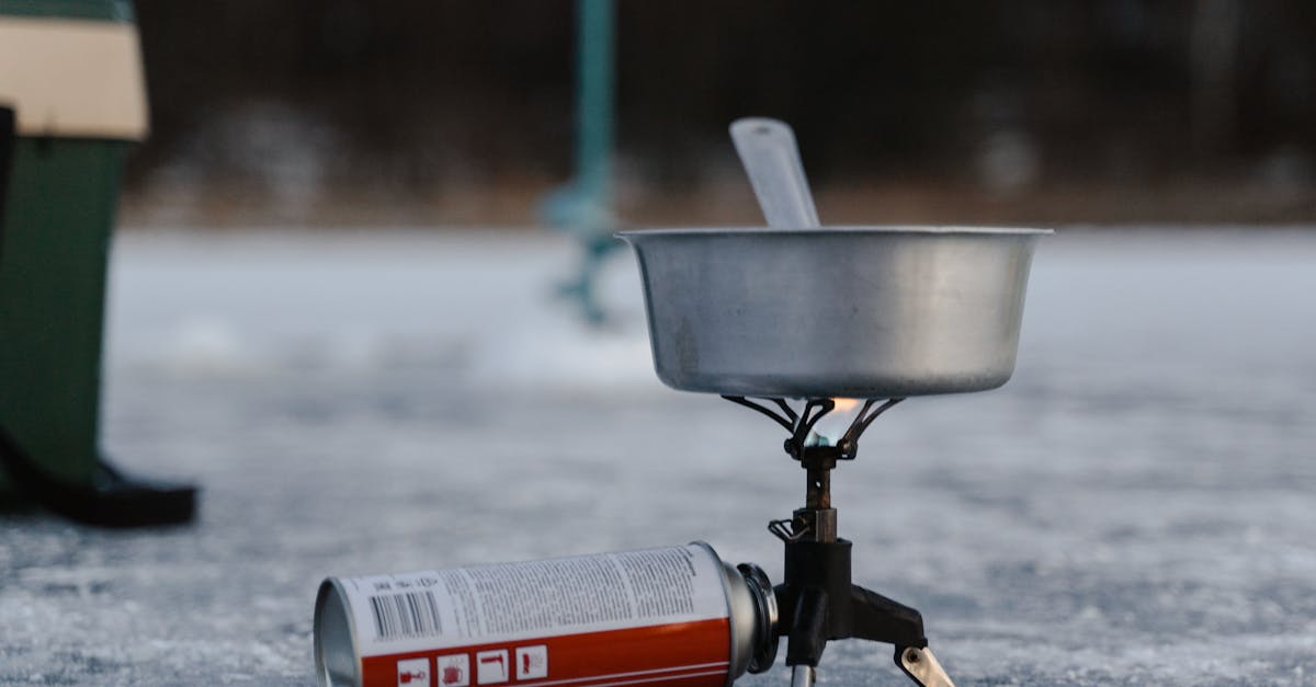 Top Gear for Camp Stoves in 2025: Essential Tools for Every Camper’s Outdoor Kitchen