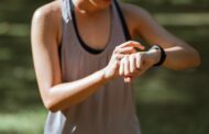 Top Smart Fitness Trackers for Runners: Boost Performance with Real-Time Data