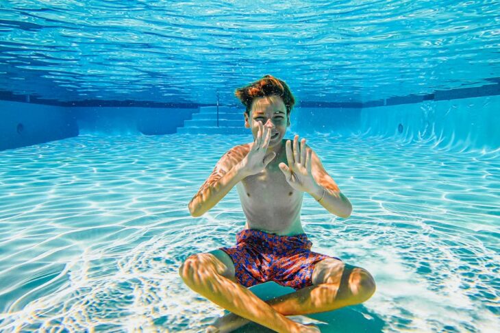 Top Waterproof Sports Duffle Bags for Keeping Your Gear Dry and Organized