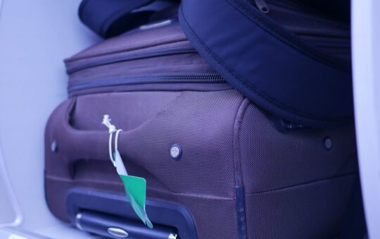 Top Lightweight Luggage Sets for Air Travel: Easy, Stylish, and Perfect for Frequent Flyers