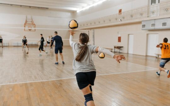 Volleyball Knee Pads with Extra Cushion: Ultimate Comfort & Protection for Serious Players