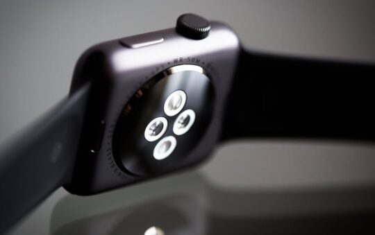 Top Compact Fitness Trackers for 2025: Stay Fit with Sleek, Smart Wearables