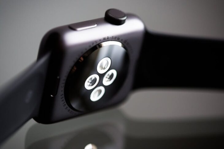 Top Compact Fitness Trackers for 2025: Stay Fit with Sleek, Smart Wearables