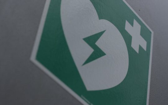 Top Energy Efficient First Aid Kits for 2025: Eco-Friendly Safety Gear for Smart Buyers