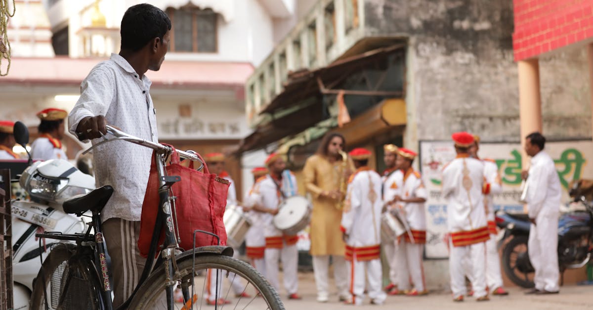 Top Portable Bike Stands for Cyclists in 2025: Stability, Portability & Ease of Use