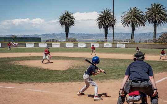 Top Lightweight Baseball Bats for Kids: Boost Swing Speed & Confidence on the Field