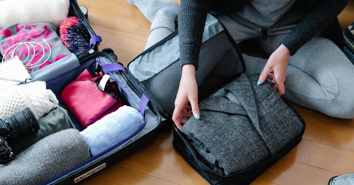 Smart Packing Cubes for Gear: Ultimate Travel Organization for Adventure Seekers