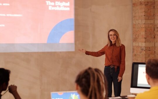 AI Fitness Coaching Apps: Personalized Workouts for Every Fitness Level